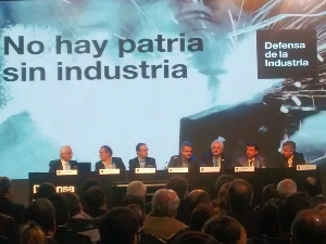 Autoridades de ADIMRA disertaron en la Expo Defensa de la Industria 2015