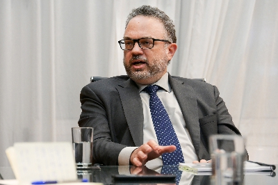 Ciclo de coyuntura econ�mica y desarrollo industrial. "Macroeconom�a, Industria y Desarrollo"