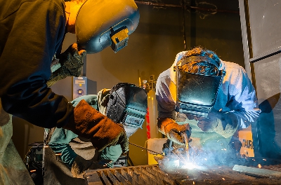 Operador de Equipos de Soldadura por Proceso TIG